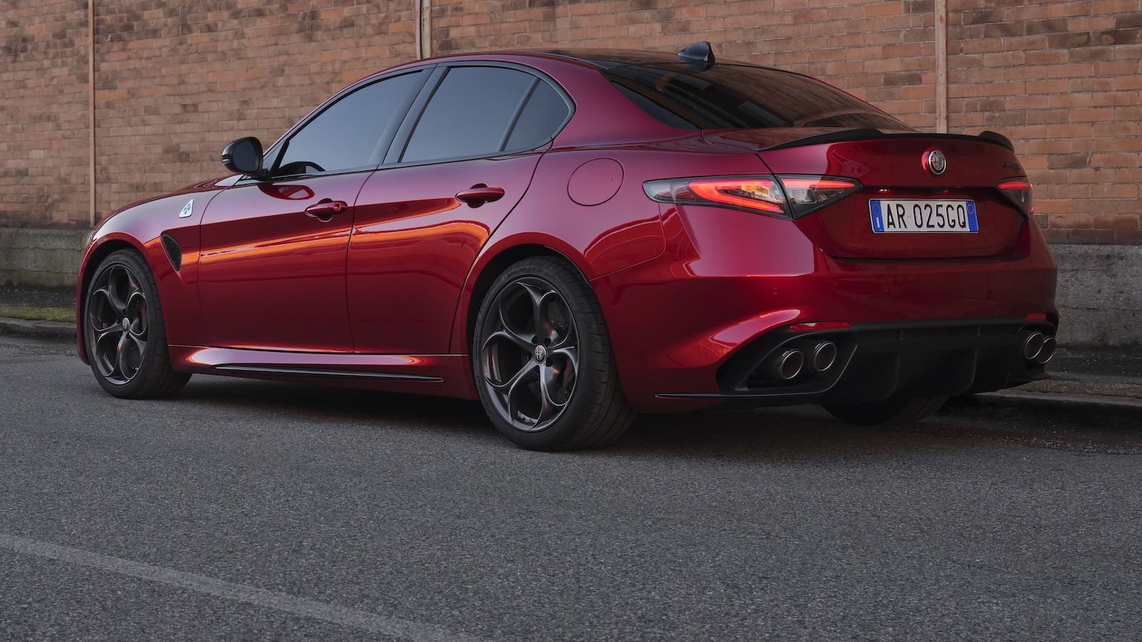 Alfa Romeo Giulia & Stelvio Quadrifoglio Collezione: Νέες συλλεκτικές εκδόσεις με 520 ίππους